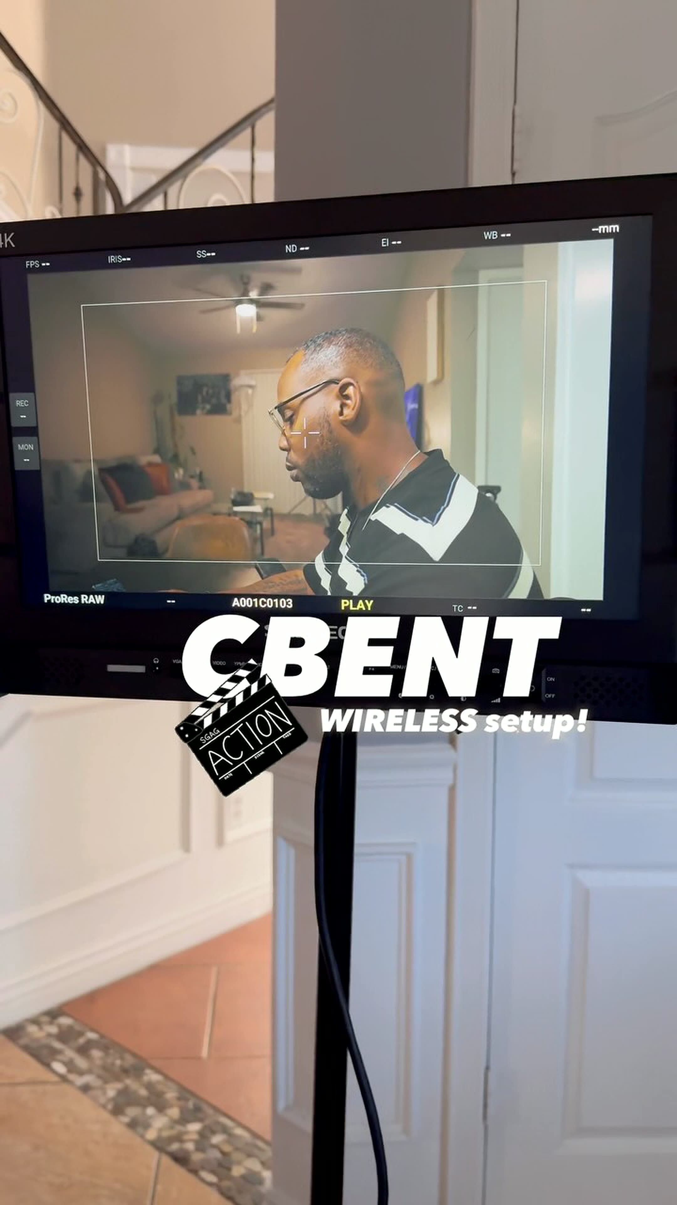 CBENT all-wireless cinema setup with monitor